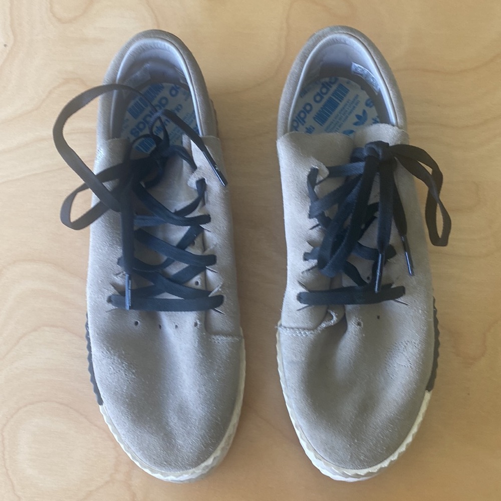 Alexander Wang x Adidas light taupe suede with black laces and accents. - Picture 3 of 9